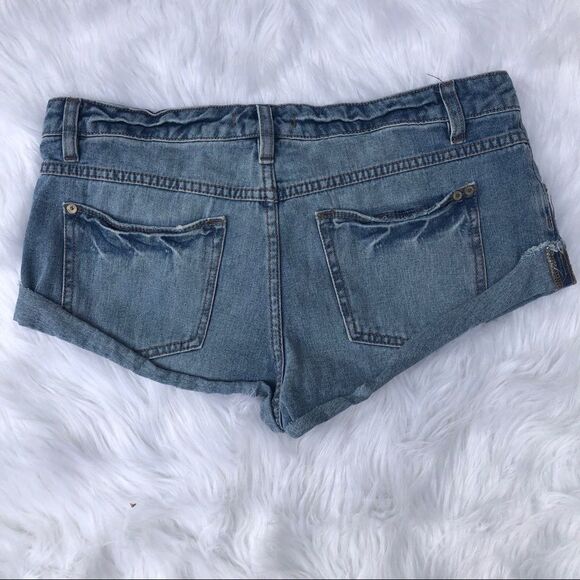 Free People Irreplaceable Distressed Cutoff Shorts - Picture 5 of 7